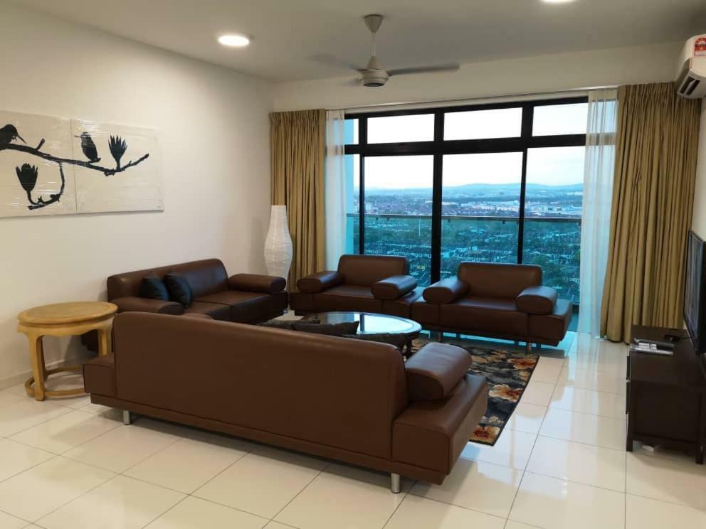 Skyloft Muslim Suite 新山 外观 照片
