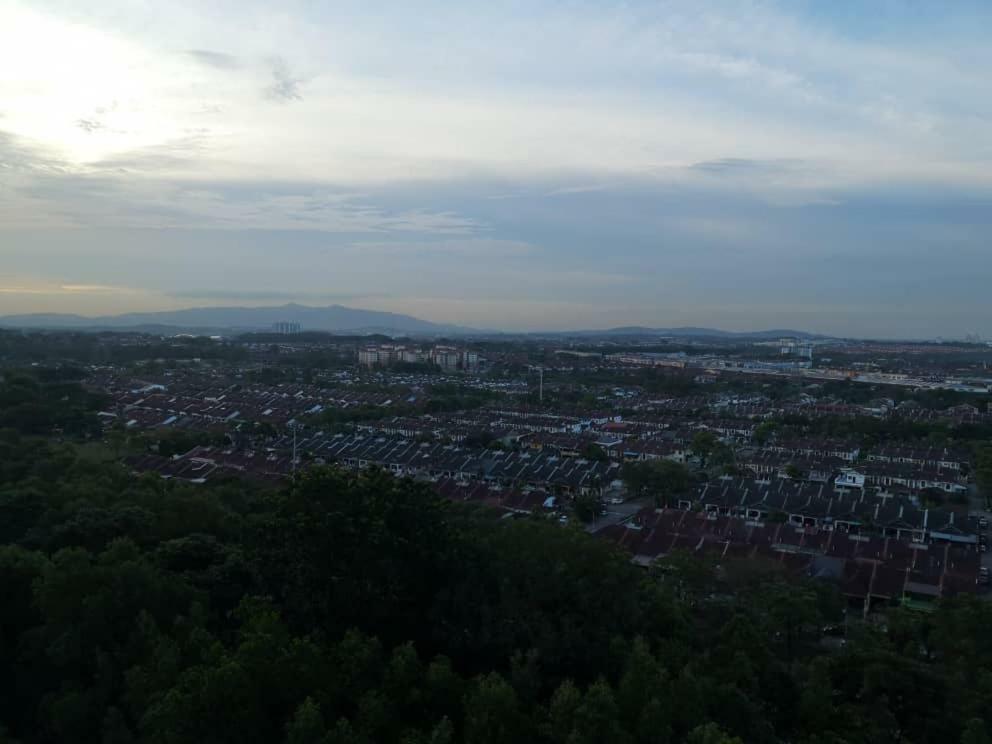 Skyloft Muslim Suite 新山 外观 照片